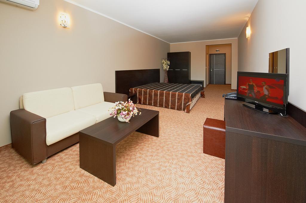 Central Plaza Pomorie Ruang foto